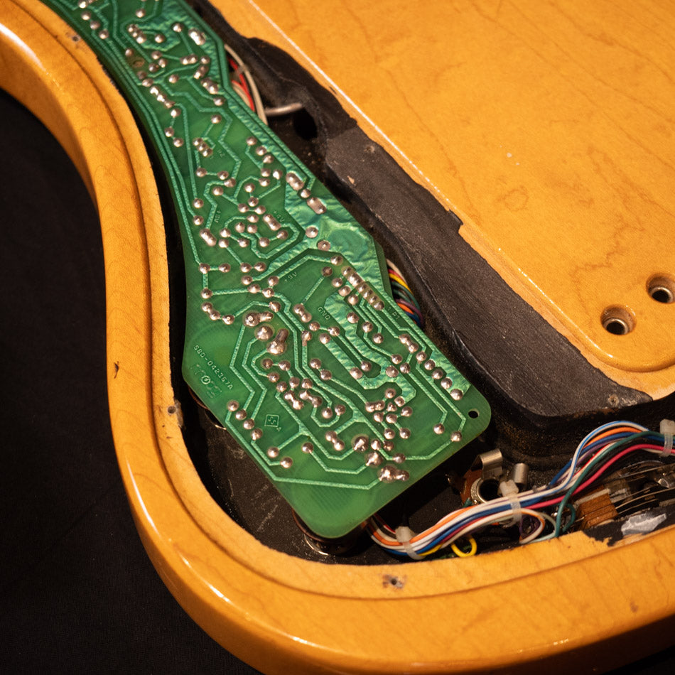 1977 Gibson RD Artist Bass (Fretless) - Natural