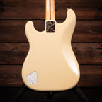 1983 Fender Stratocaster Elite - Arctic White