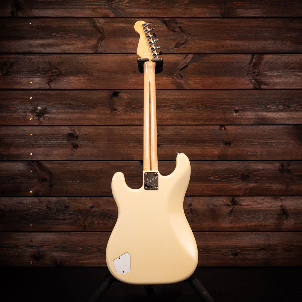 1983 Fender Stratocaster Elite - Arctic White