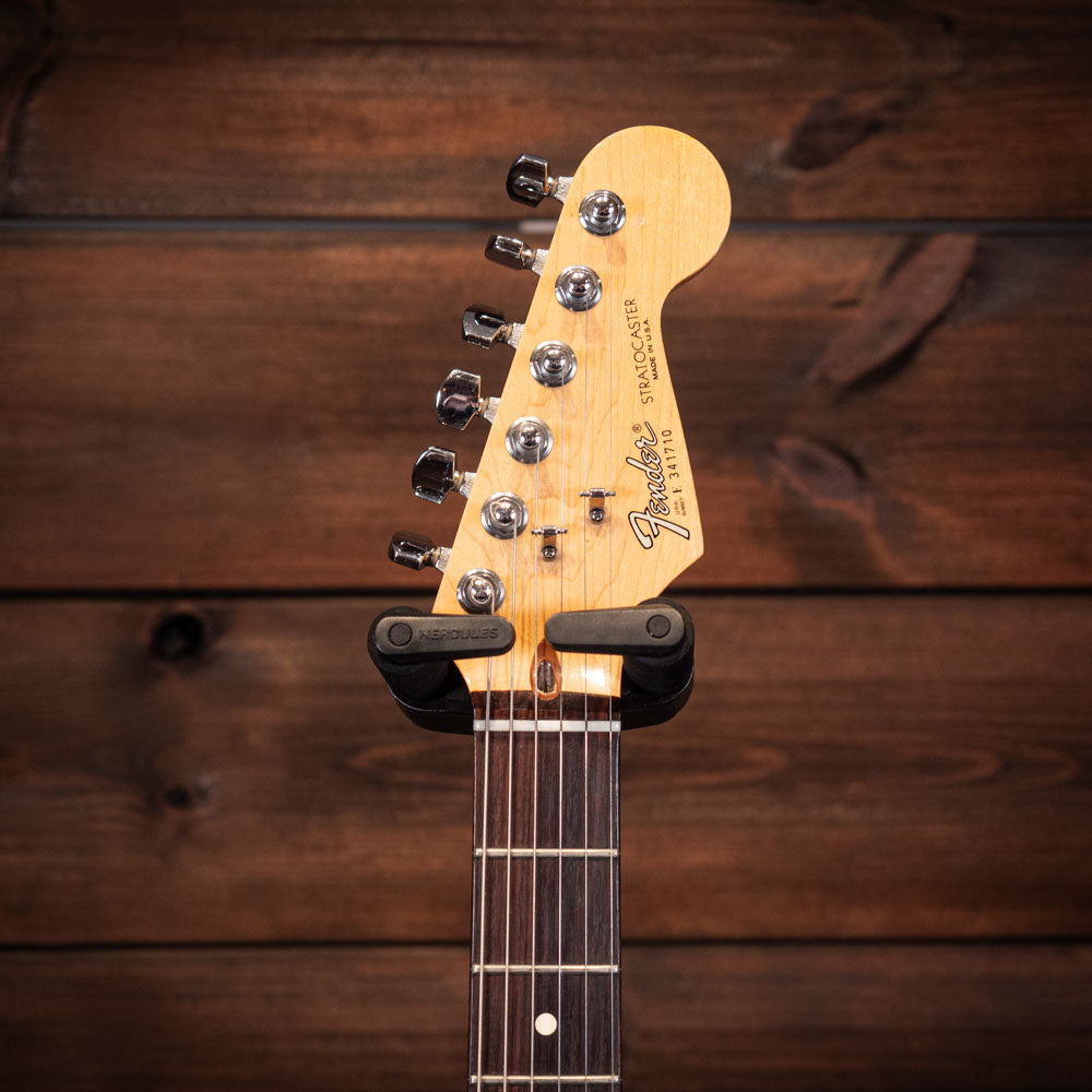 1983 Fender Stratocaster Elite - Arctic White
