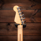 1983 Fender Stratocaster Elite - Arctic White