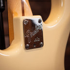 1983 Fender Stratocaster Elite - Arctic White