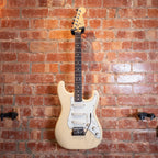 1983 Fender Stratocaster Elite - Arctic White
