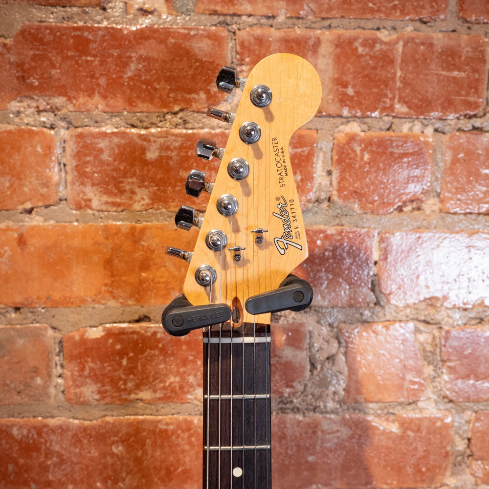 1983 Fender Stratocaster Elite - Arctic White
