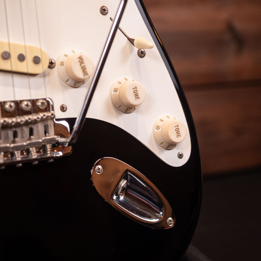 1995 Fender Japan ST57-53 Stratocaster – Black