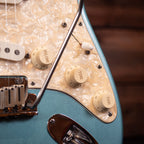 1997 Fender American Roadhouse Stratocaster – Teal Green Metallic