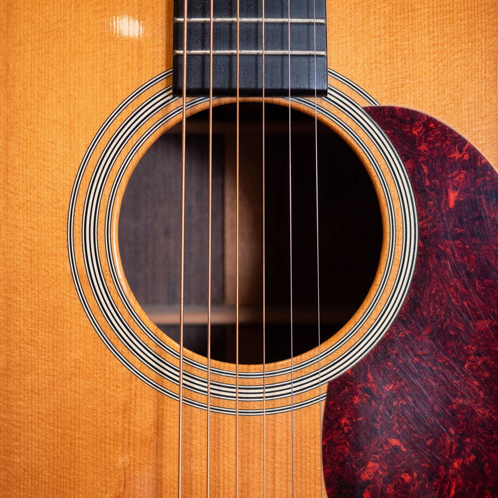 1999 Martin 0000-28H (1 of 256) - Natural