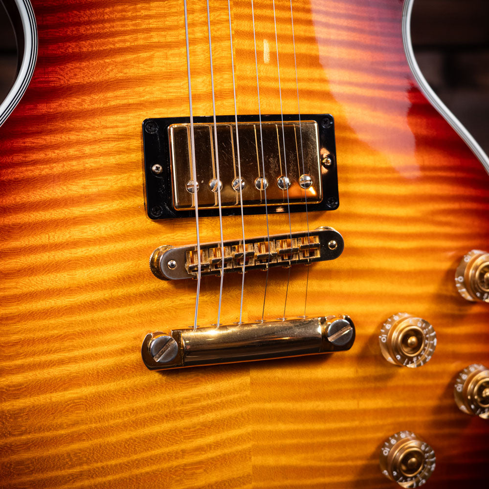 2004 Gibson Les Paul Supreme - Heritage Cherry Sunburst