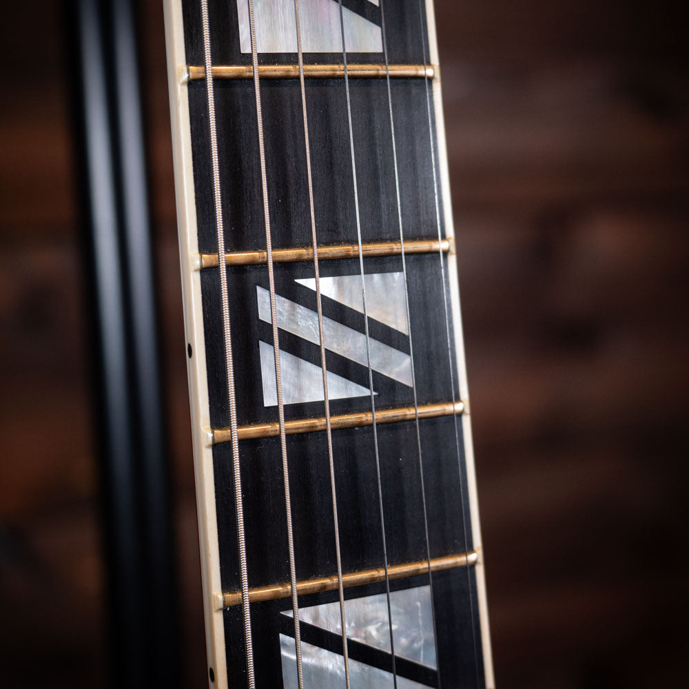 2004 Gibson Les Paul Supreme - Heritage Cherry Sunburst