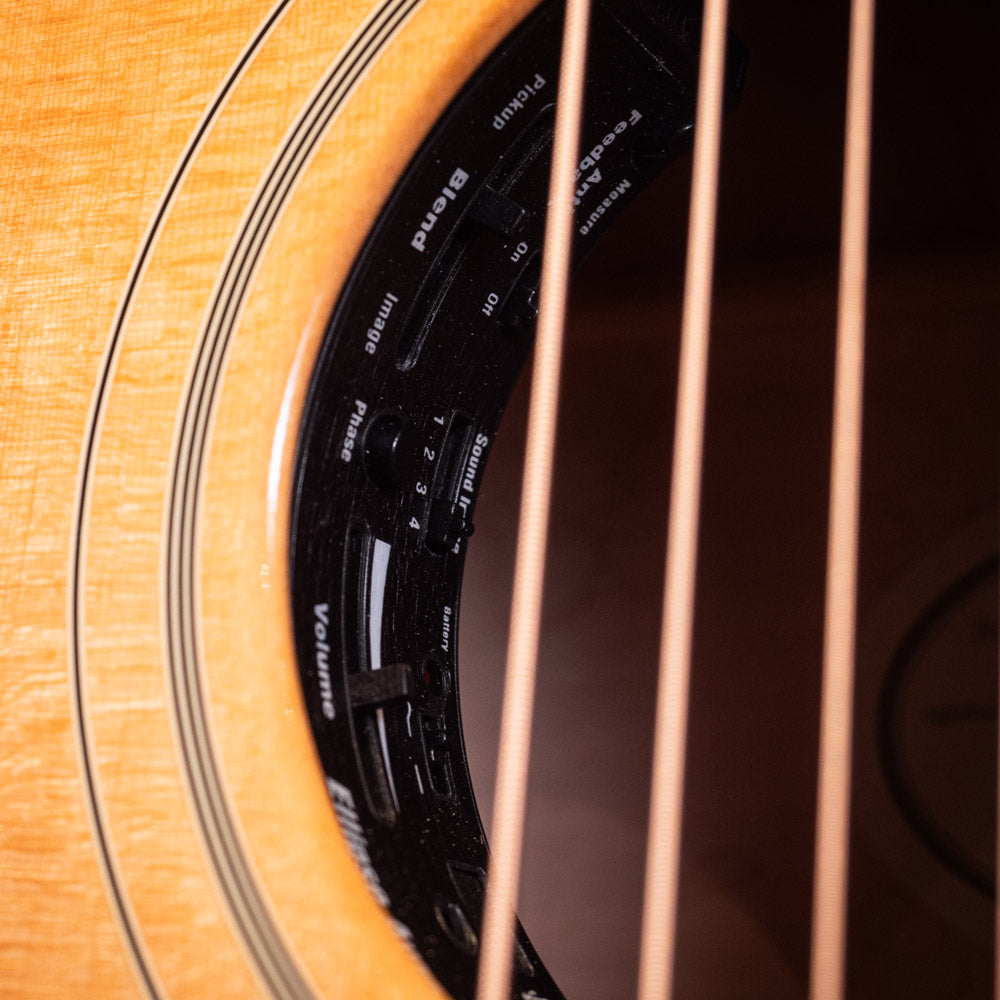 2012 Gibson SJ-200 Standard – Antique Natural