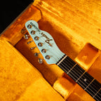 2019 Fender Limited Edition Two-Tone Telecaster Thinline - Daphne Blue