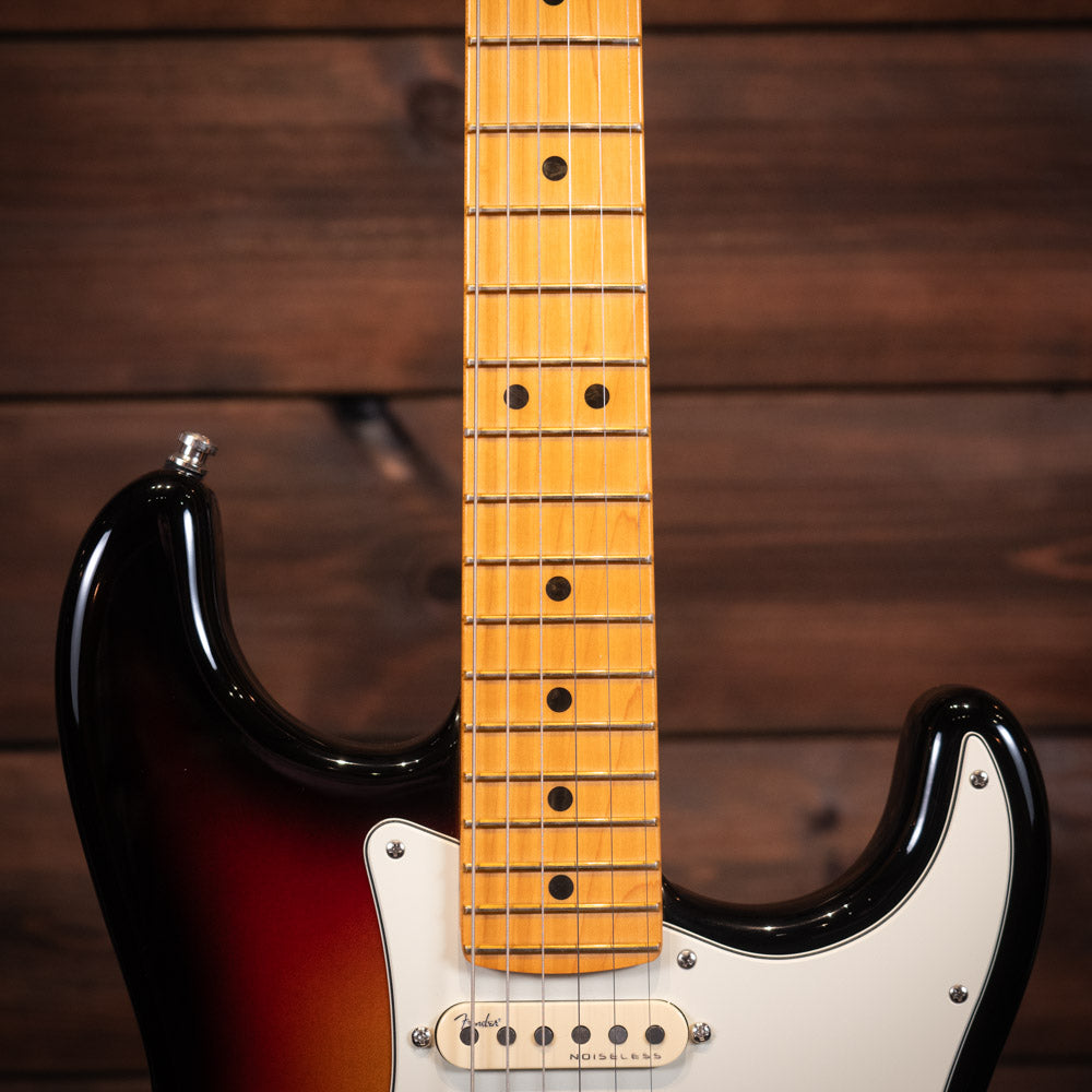 2022 Fender American Ultra Stratocaster - 3-Colour Sunburst