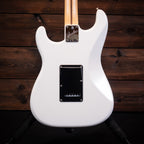 2023 Fender American Performer Stratocaster – Arctic White