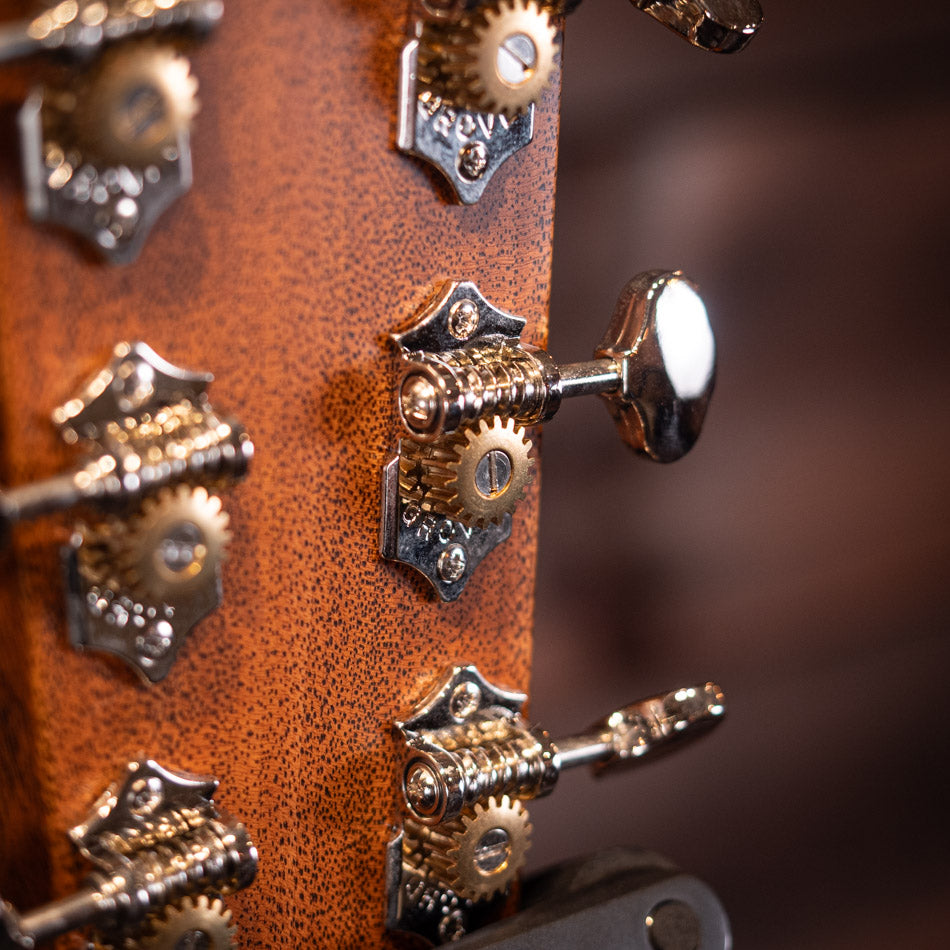 2025 Martin D-18 Standard Series – Natural