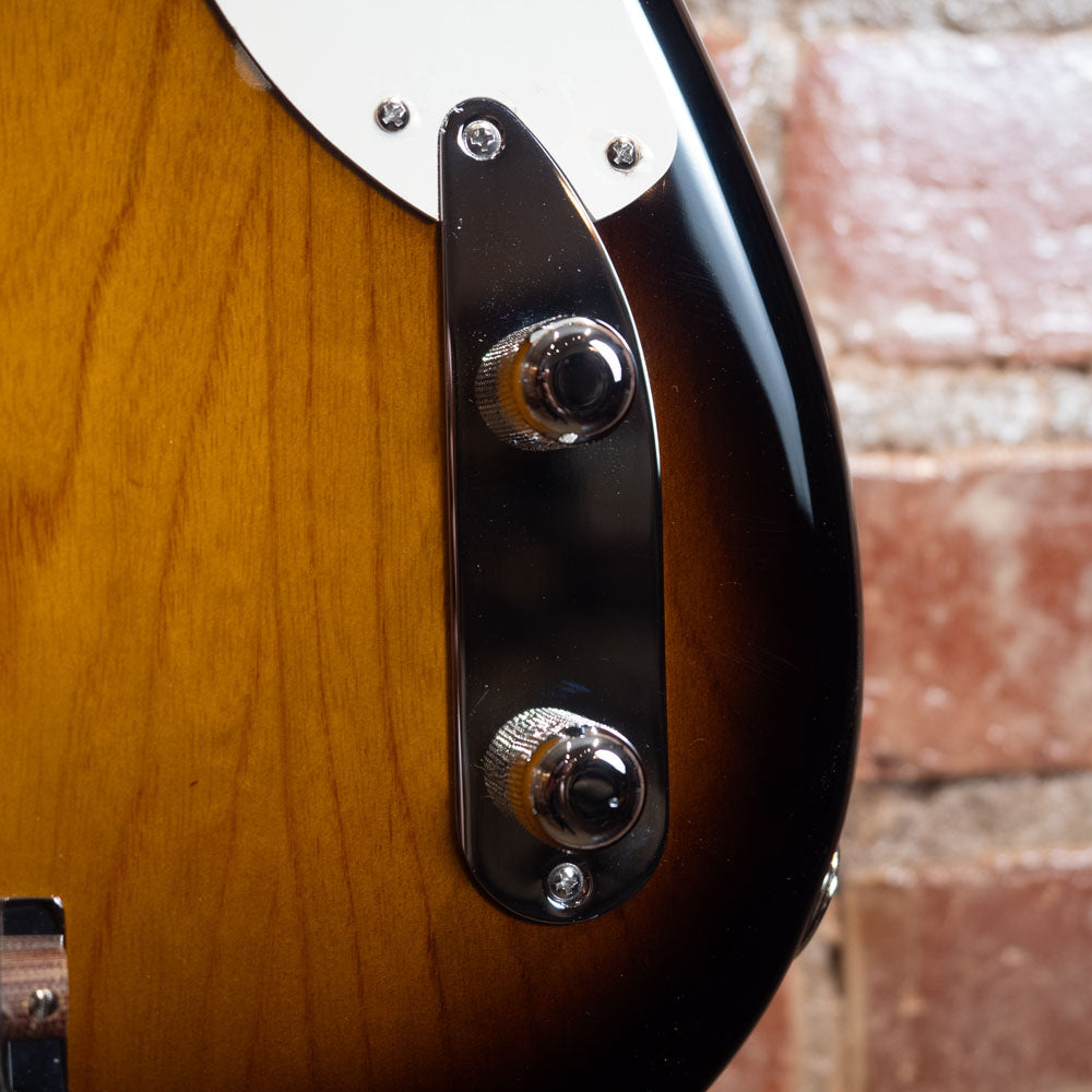 Fender American Vintage II 1954 Precision Bass - 2-Colour Sunburst