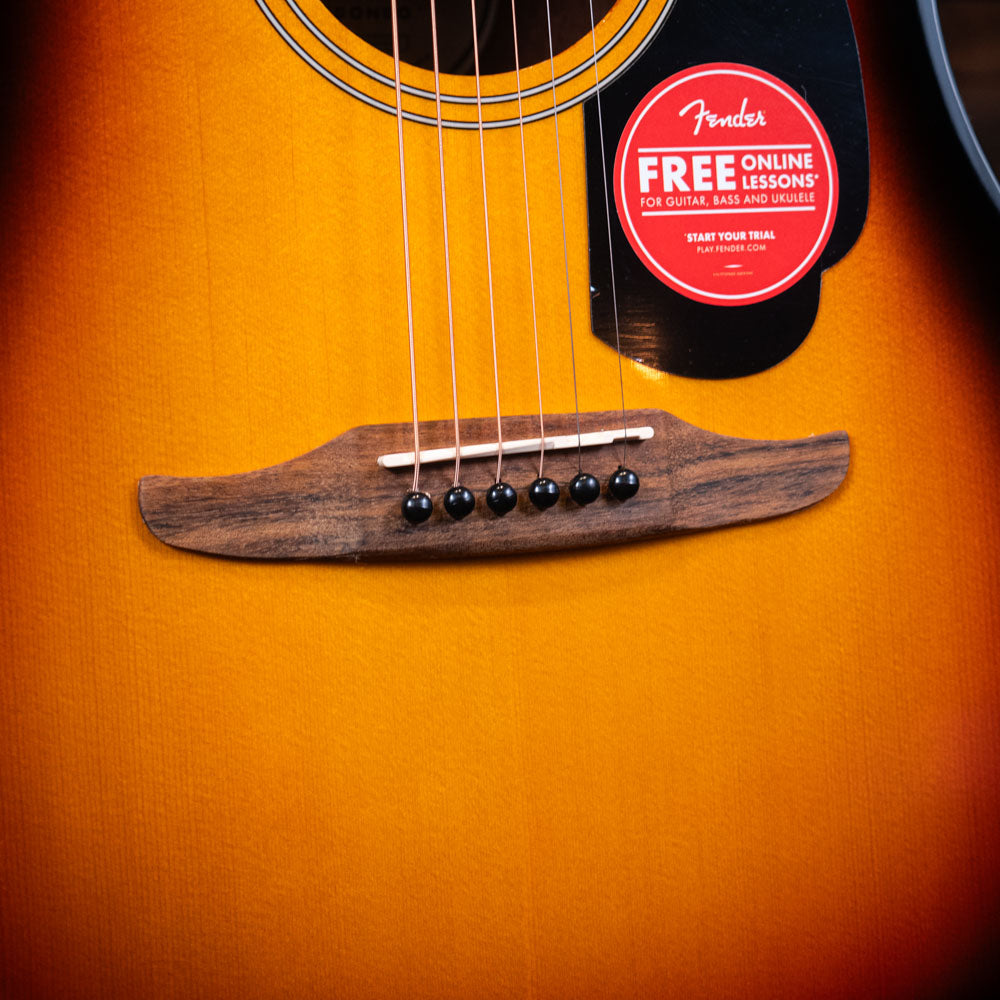 Fender California Standard Redondo - 3-Color Sunburst