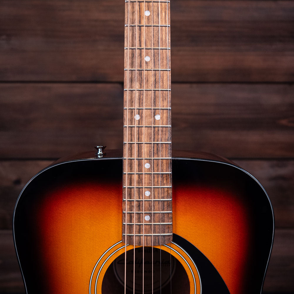 Fender California Standard Redondo - 3-Color Sunburst