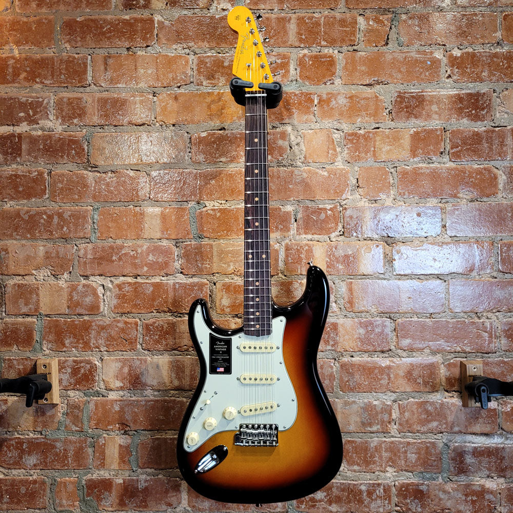 Fender American Vintage II '1961' Stratocaster Left Handed - 3-Colour Sunburst
