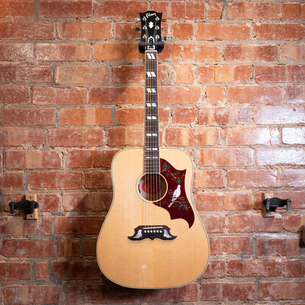 2022 Gibson Dove - Natural