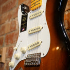Fender American Vintage II '57 Stratocaster Left Handed - 2-Colour Sunburst