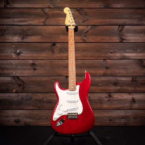 2003 Fender Highway One Stratocaster Left-Handed - Transparent Crimson Red