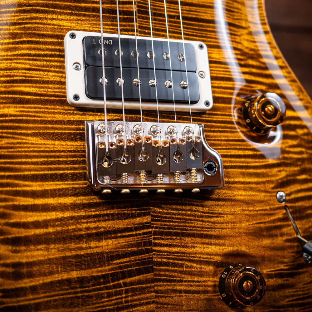 PRS Custom 24 - Black Gold