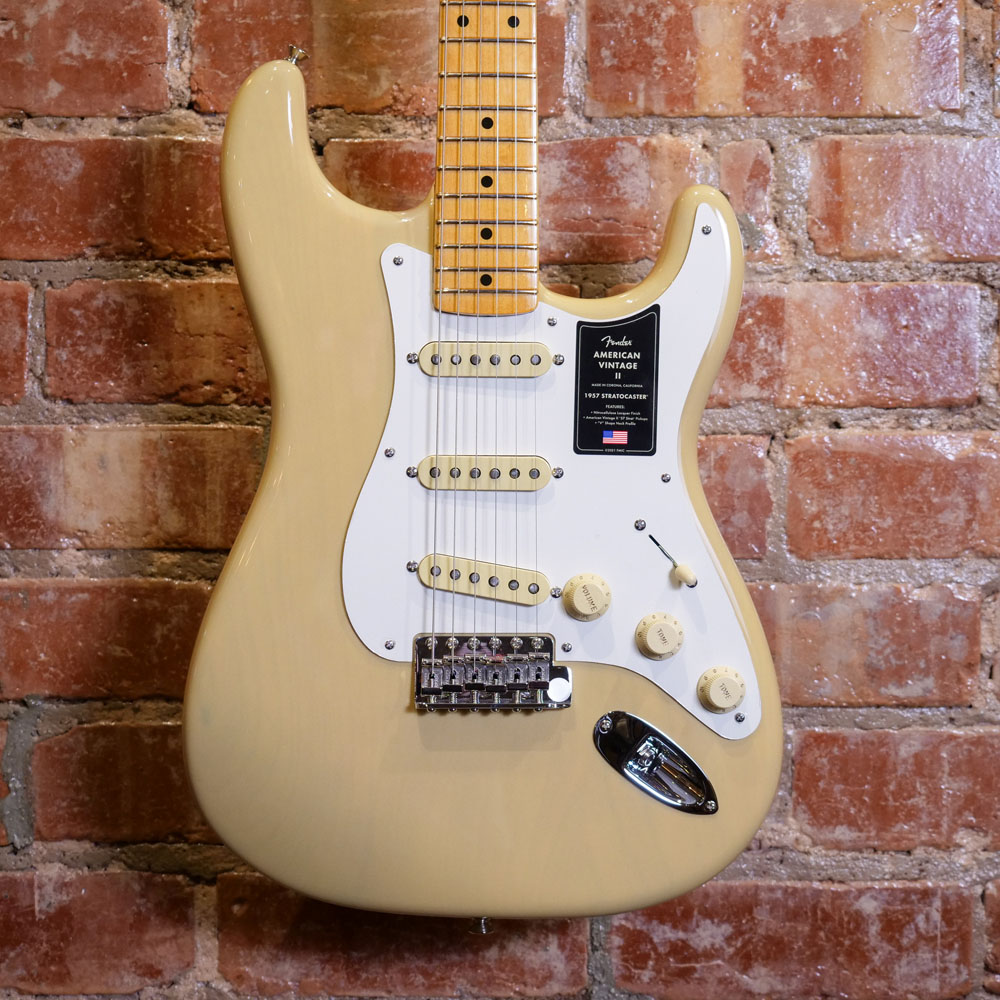 New Fender Stratocaster Electric Guitar Vintage Blonde American Vintage II V2434373 1