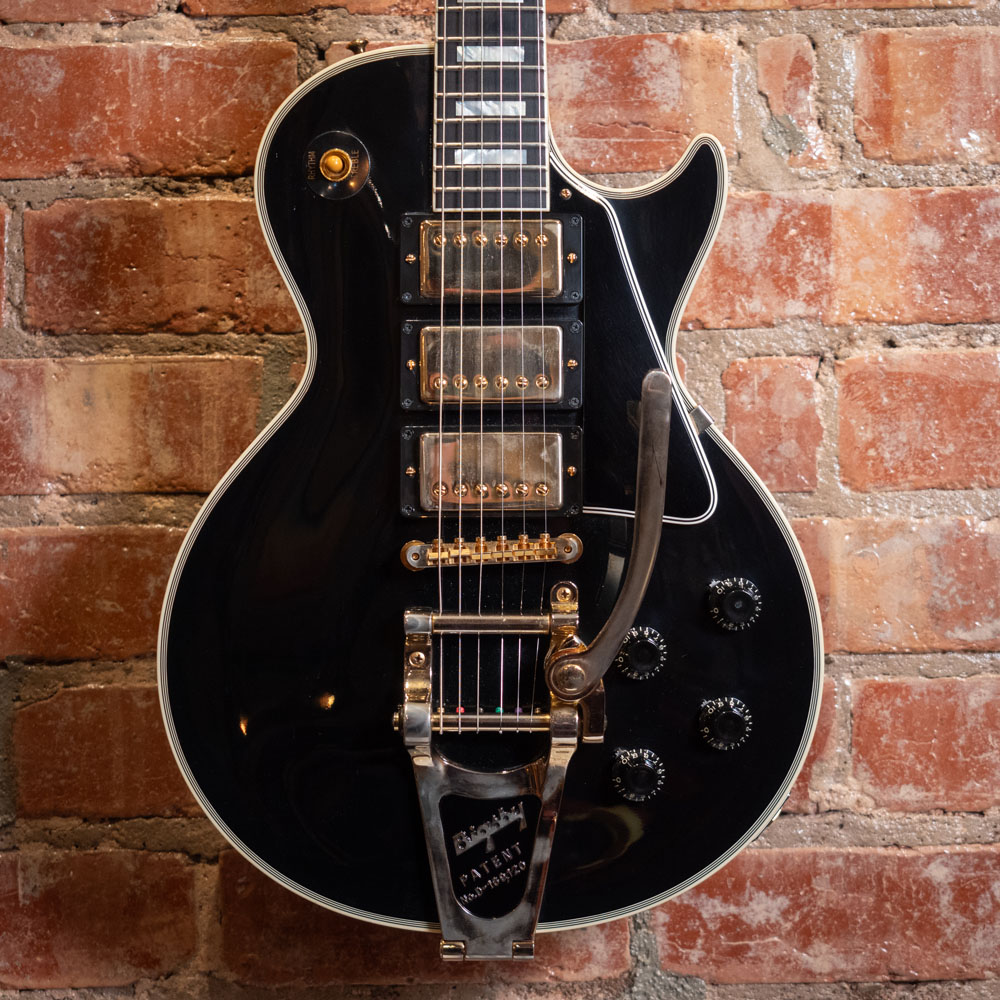 Used Gibson Les Paul Custom Electric Guitar Black Custom Shop Black Beauty 79872 1